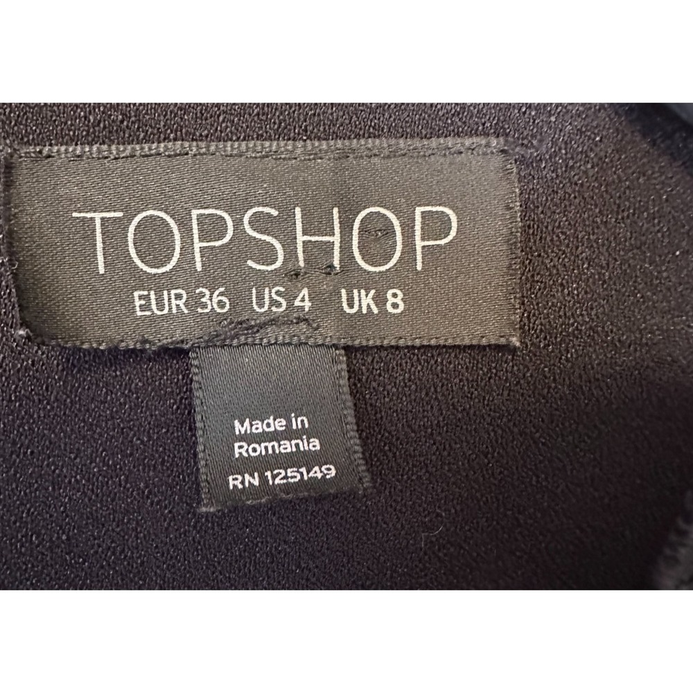 Topshop Black Cropped Short Sleeve Top Lace Trim Cutout Neckline Size 4 - Picture 5 of 7
